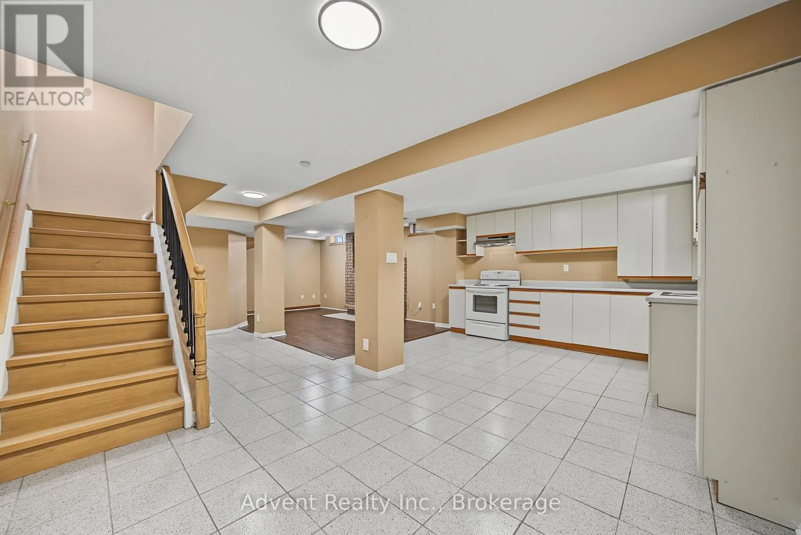 108 VALLEYWAY CRESCENT
