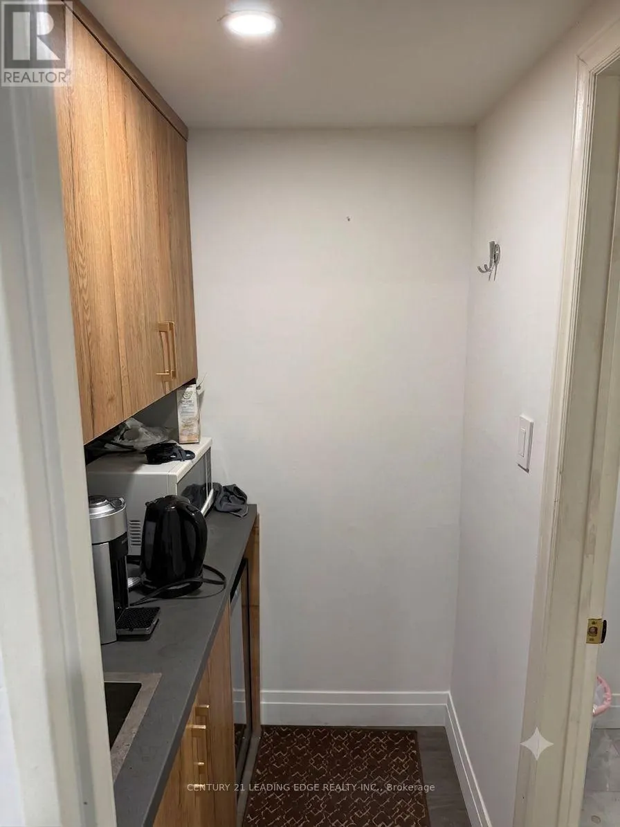 UNIT B9 - 311 BOWES ROAD