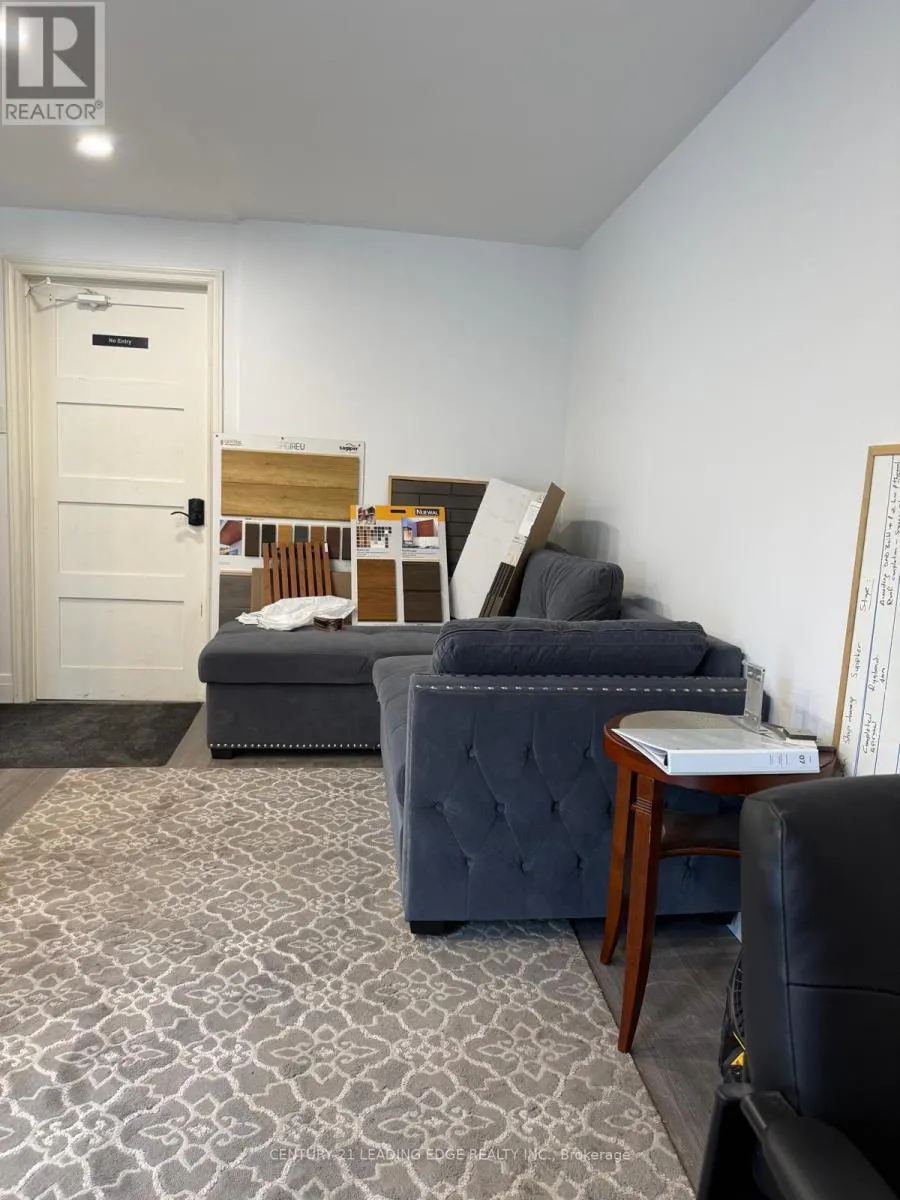 UNIT B9 - 311 BOWES ROAD