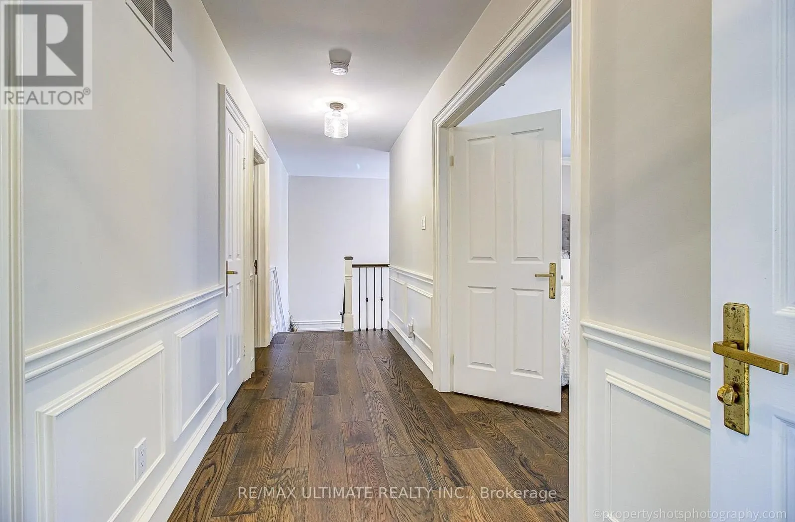 351 FAIRWAY GARDENS