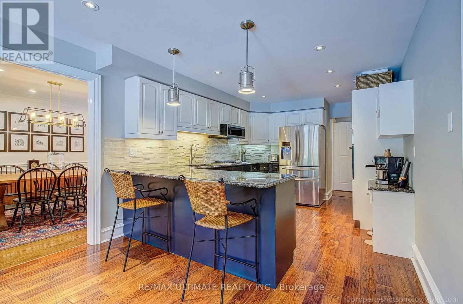 351 FAIRWAY GARDENS
