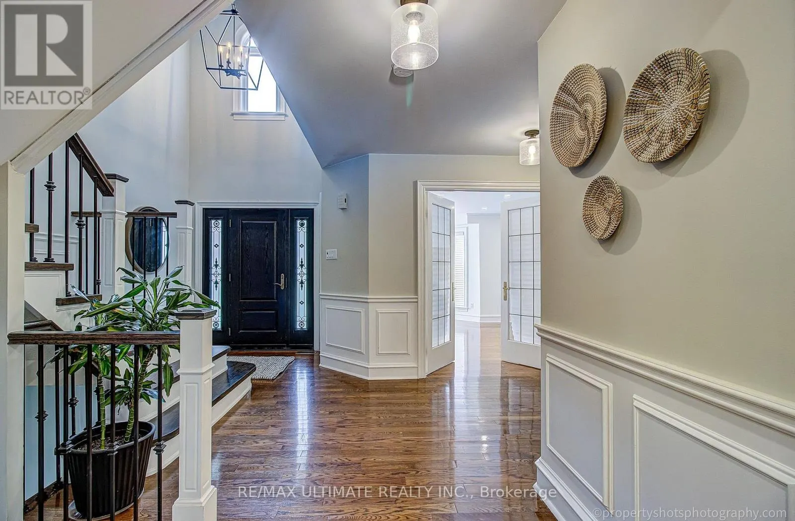351 FAIRWAY GARDENS
