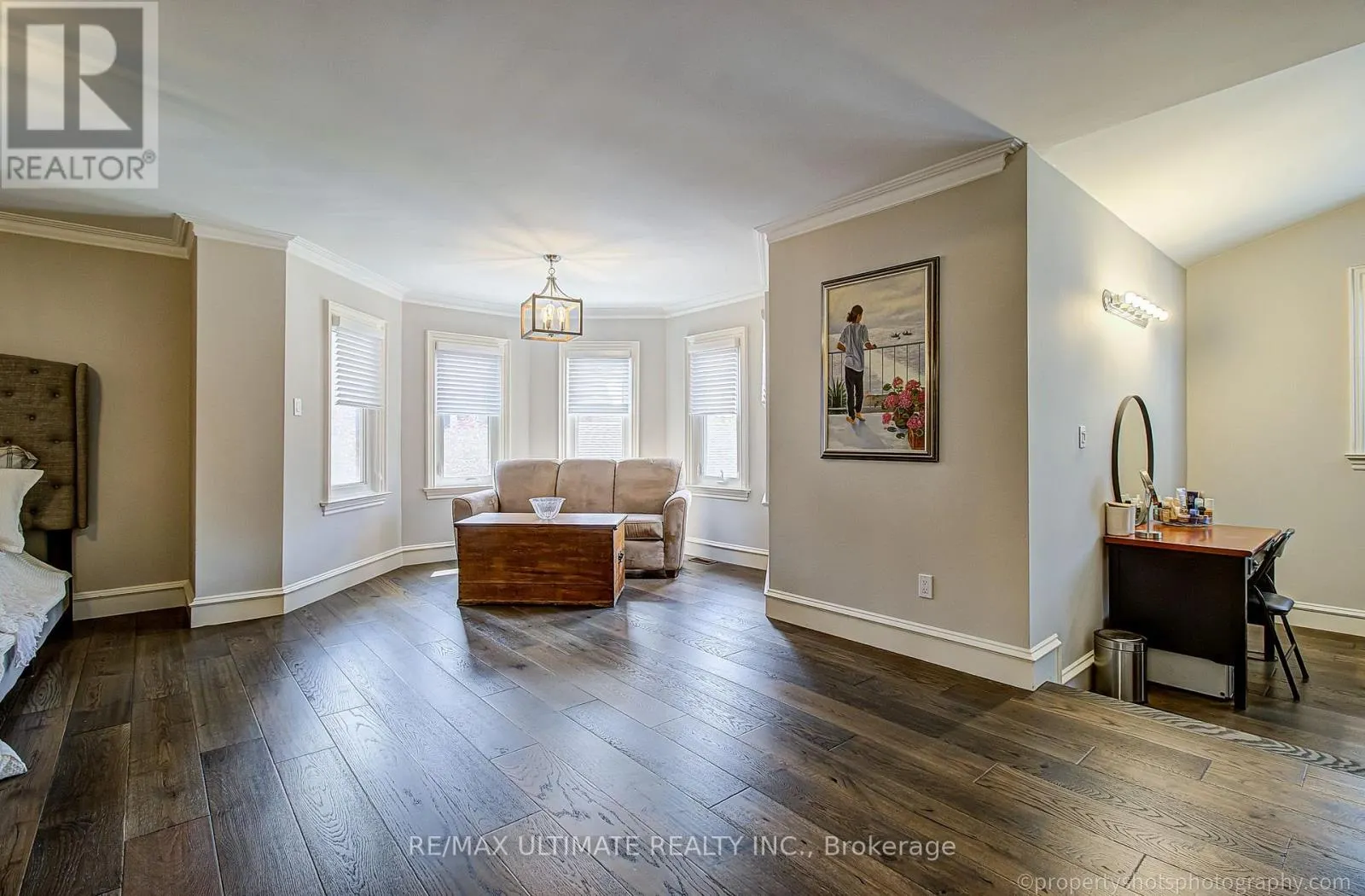 351 FAIRWAY GARDENS