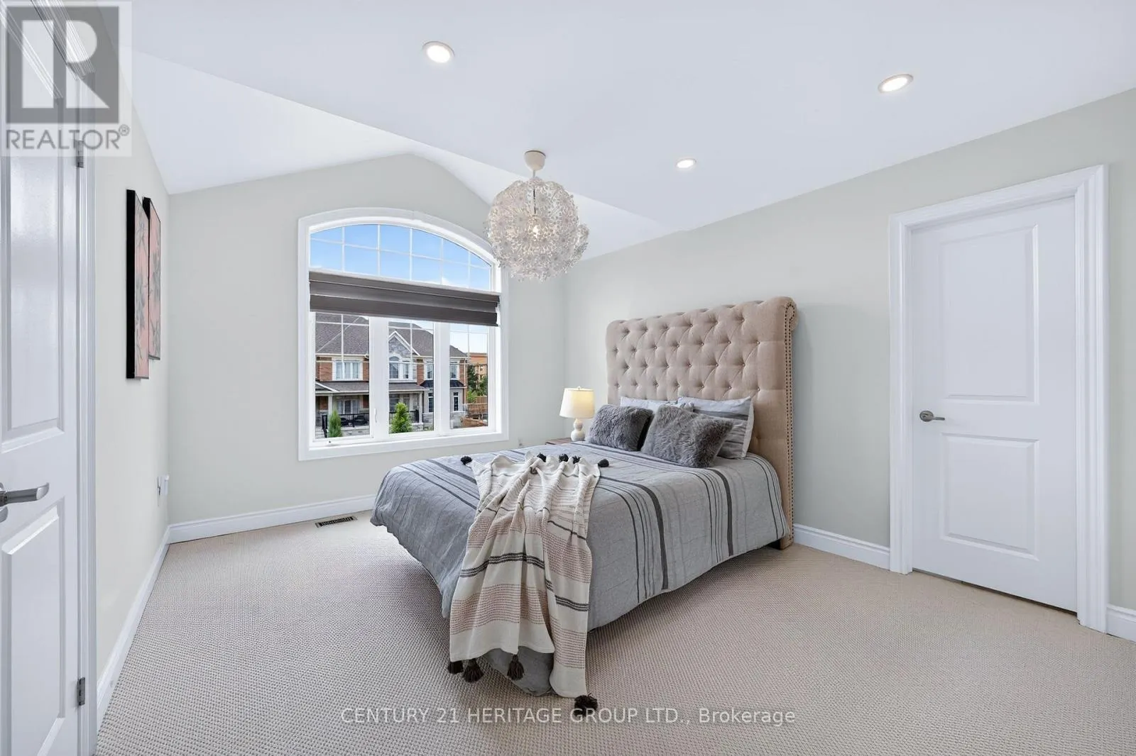 282 REG HARRISON TRAIL