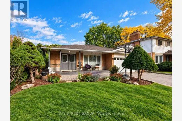 111 FRED VARLEY DRIVE