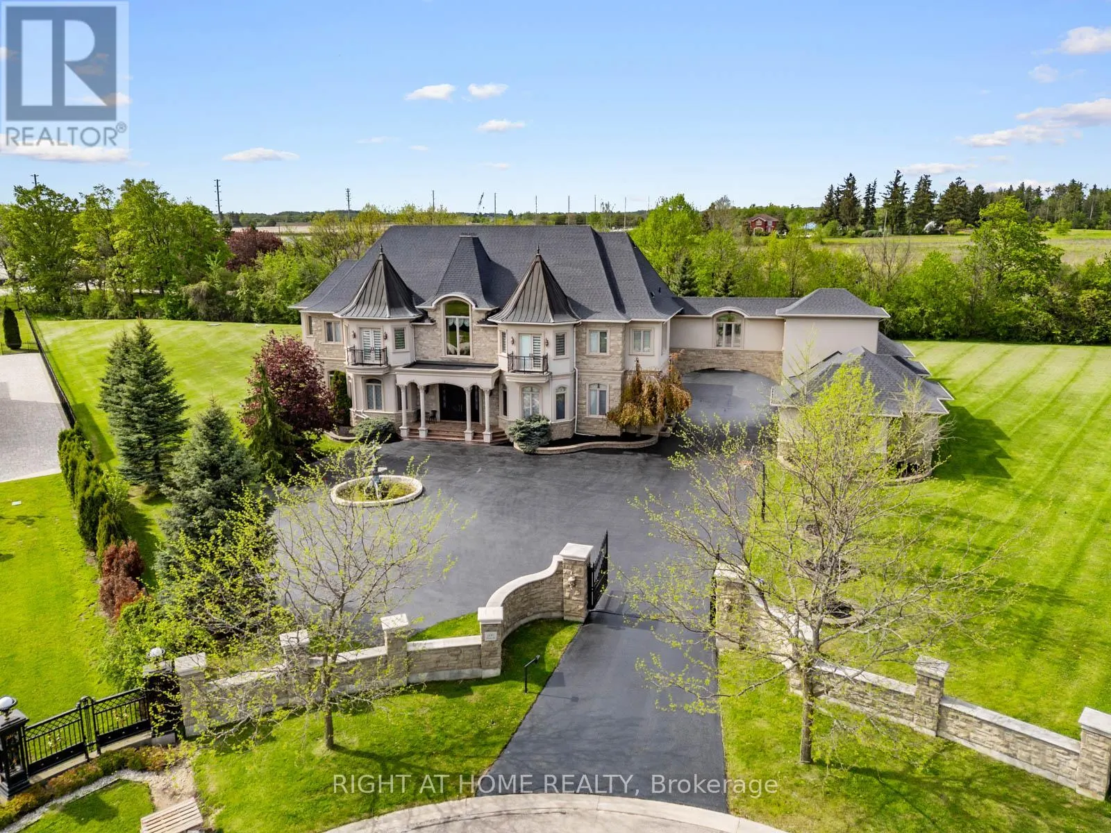 100 ROCMARY PLACE
