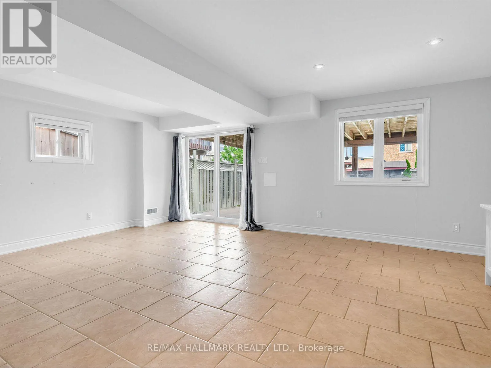 37 CHERRY BUSH ROAD