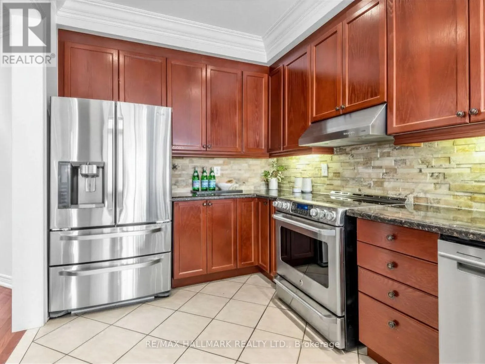 37 CHERRY BUSH ROAD
