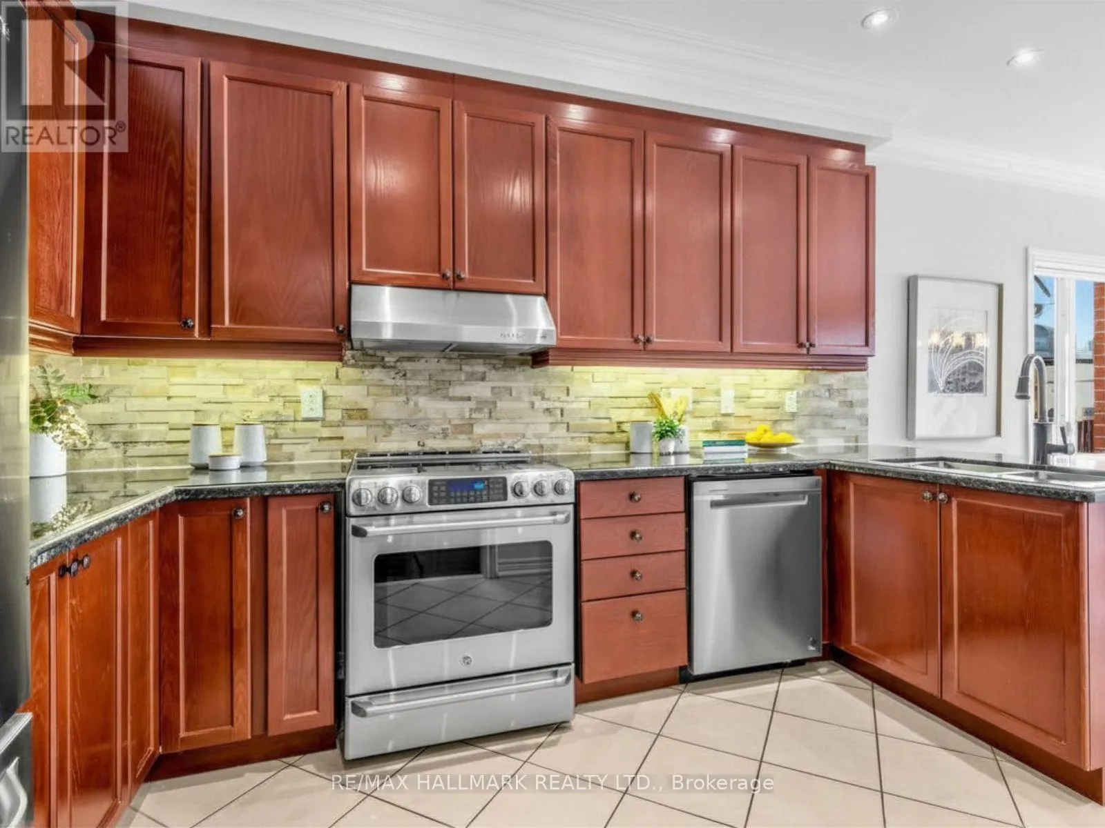 37 CHERRY BUSH ROAD