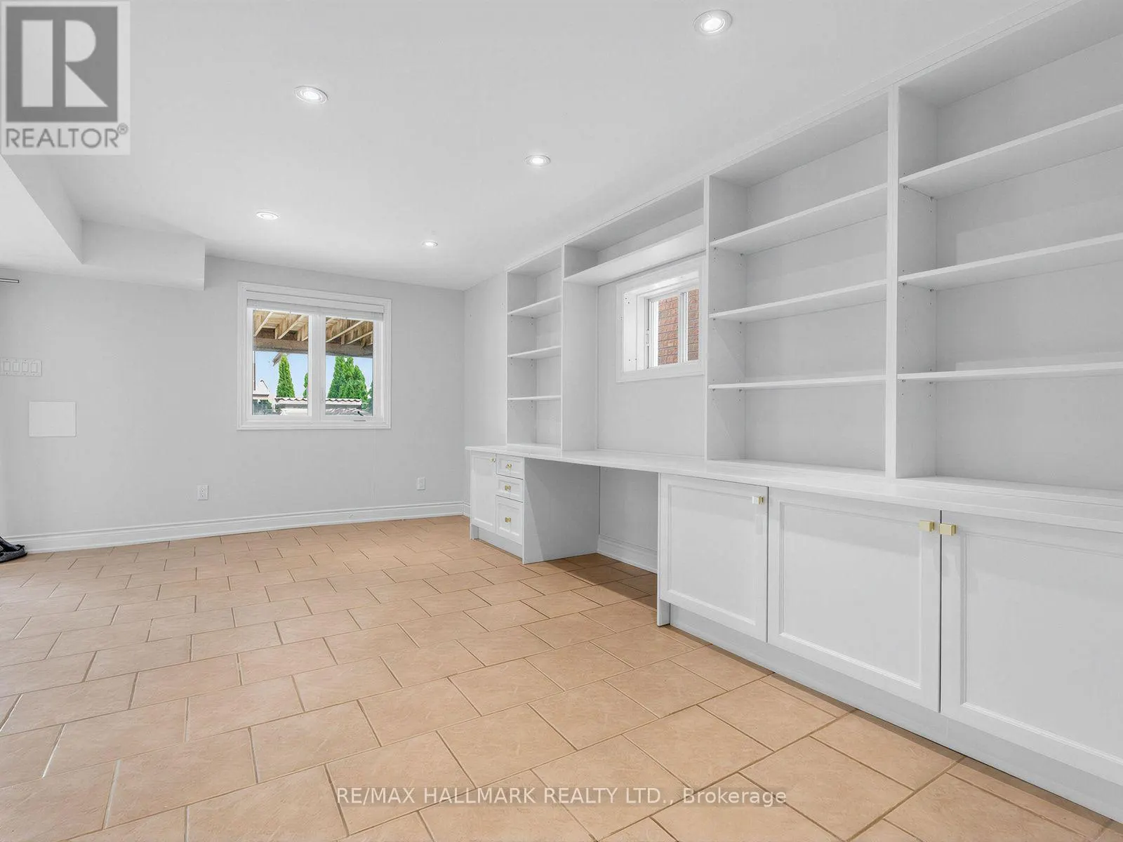 37 CHERRY BUSH ROAD