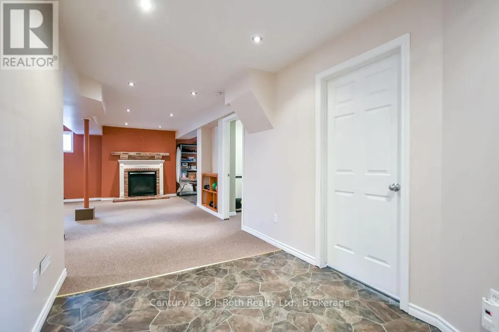 1117 CORRIE STREET