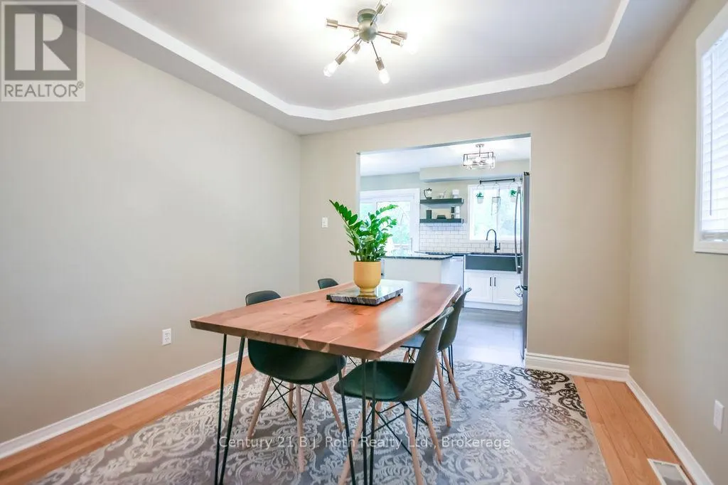 1117 CORRIE STREET