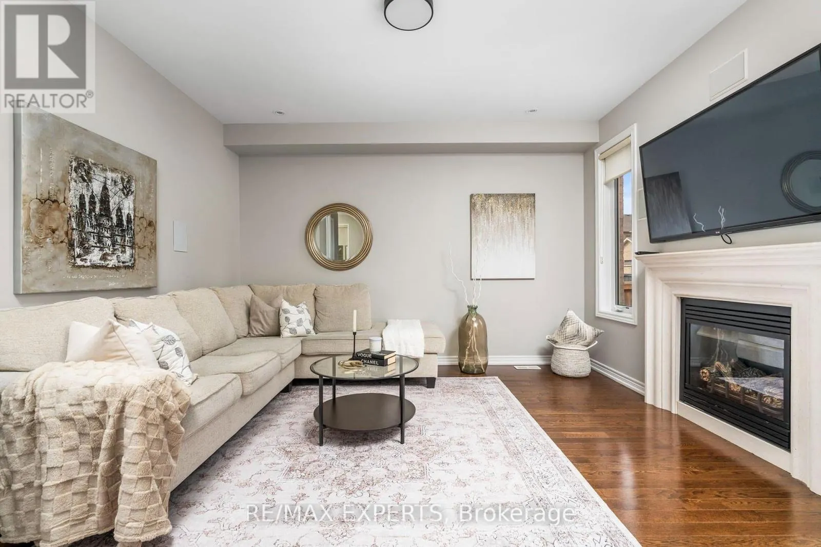 22 GARYSCHOLL ROAD
