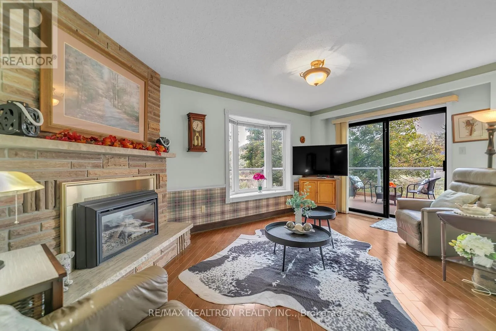 114 GOLF LINKS DRIVE S