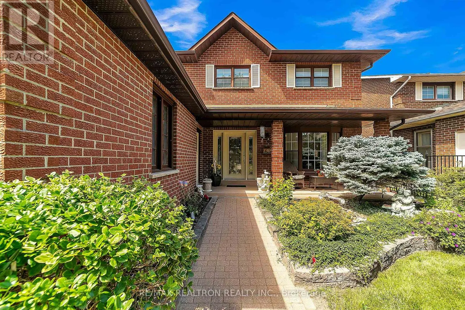 114 GOLF LINKS DRIVE S