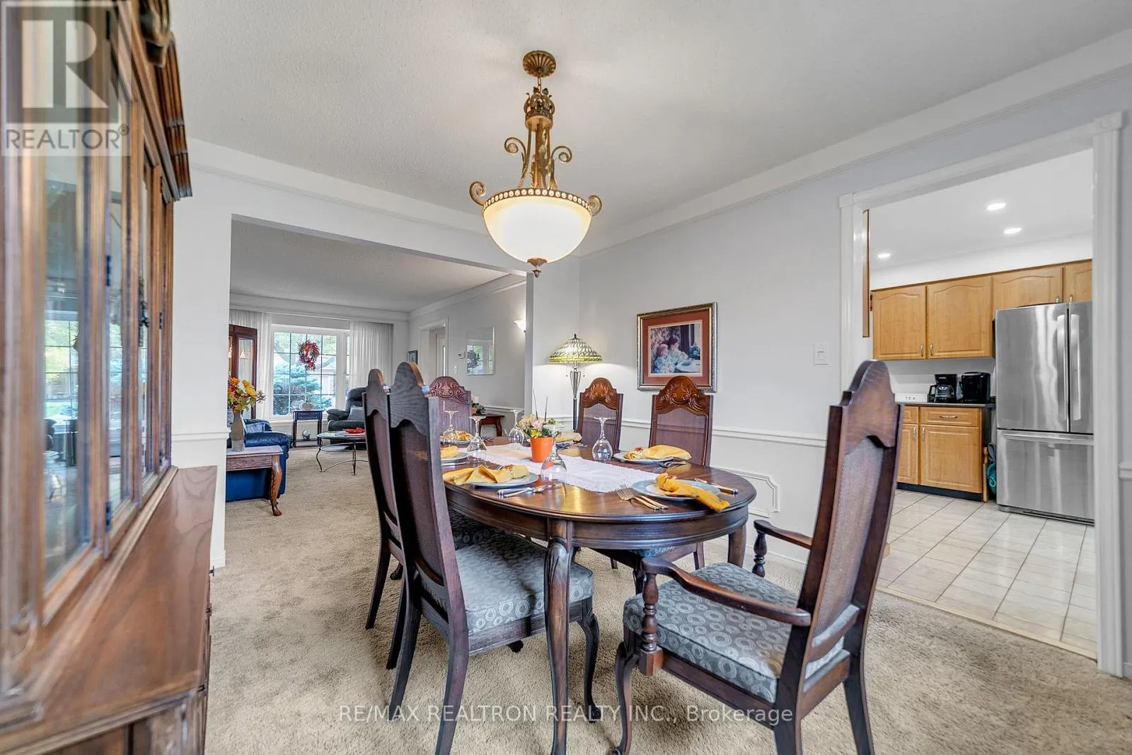 114 GOLF LINKS DRIVE S