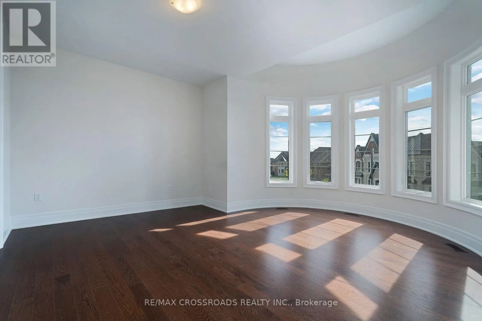 65 TERRAVISTA CRESCENT