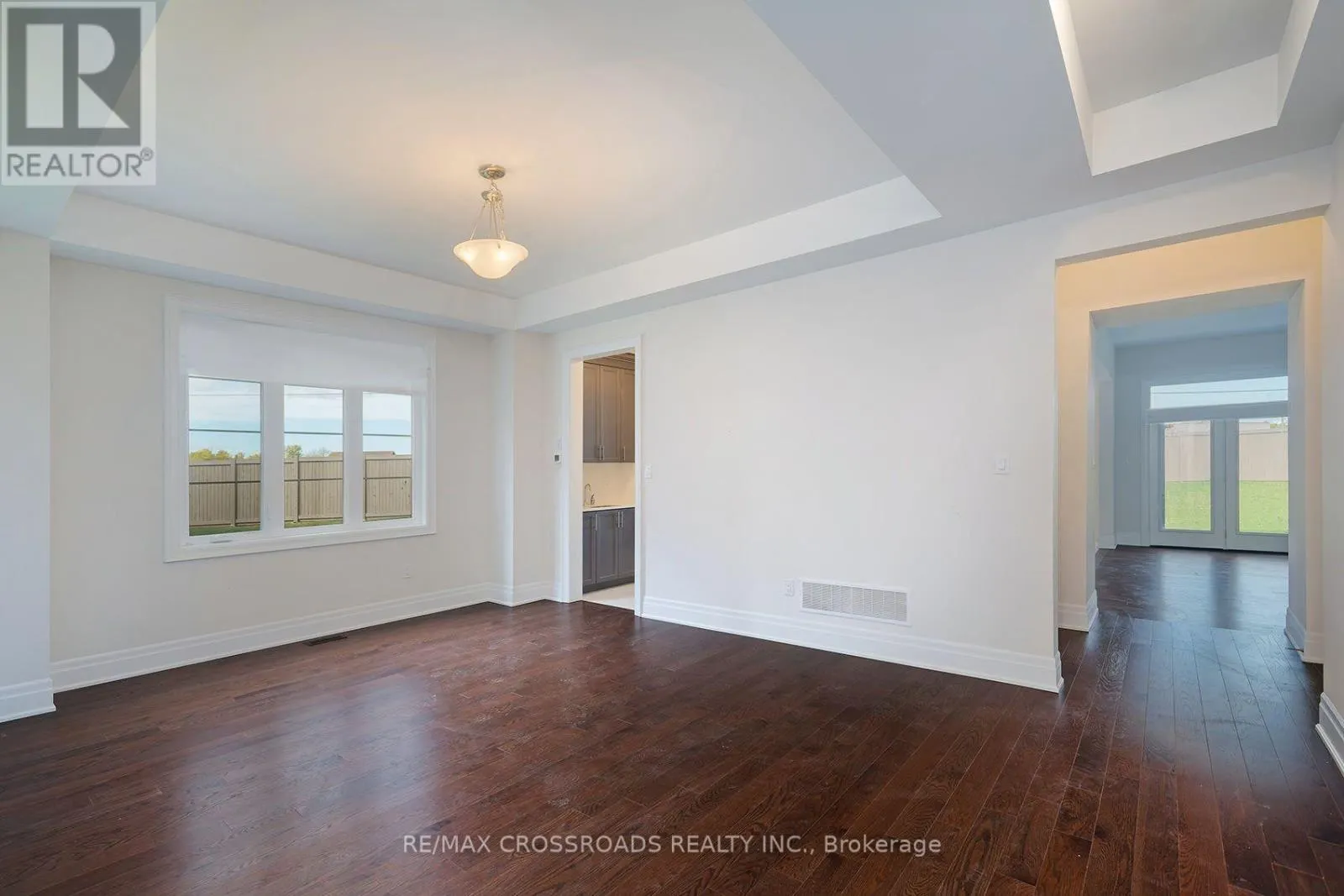 65 TERRAVISTA CRESCENT