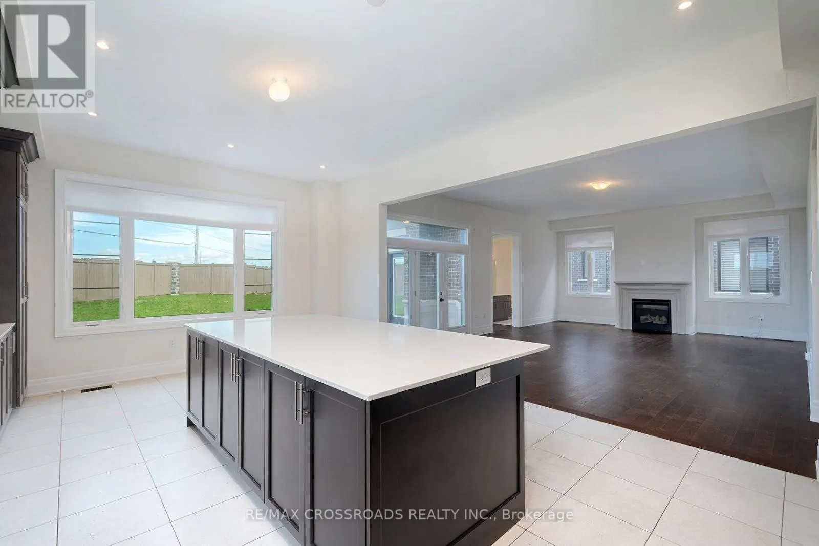 65 TERRAVISTA CRESCENT