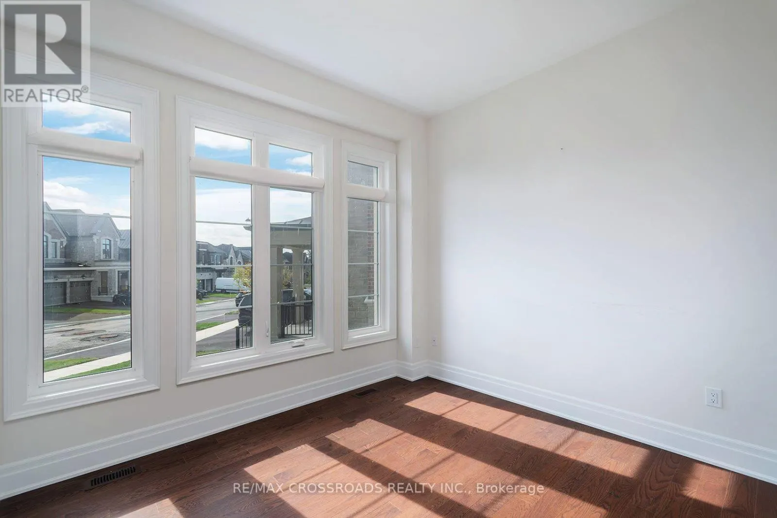 65 TERRAVISTA CRESCENT