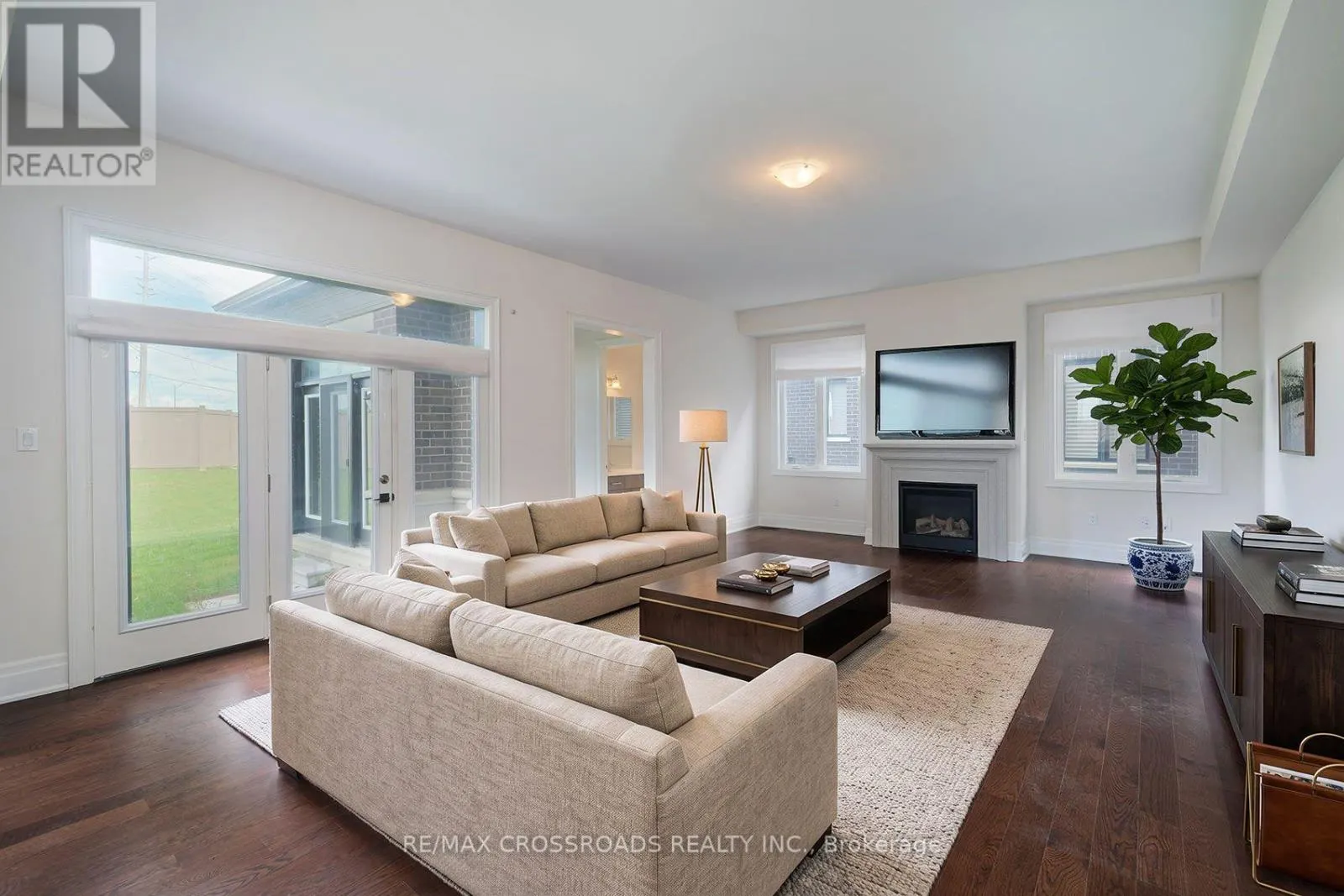 65 TERRAVISTA CRESCENT
