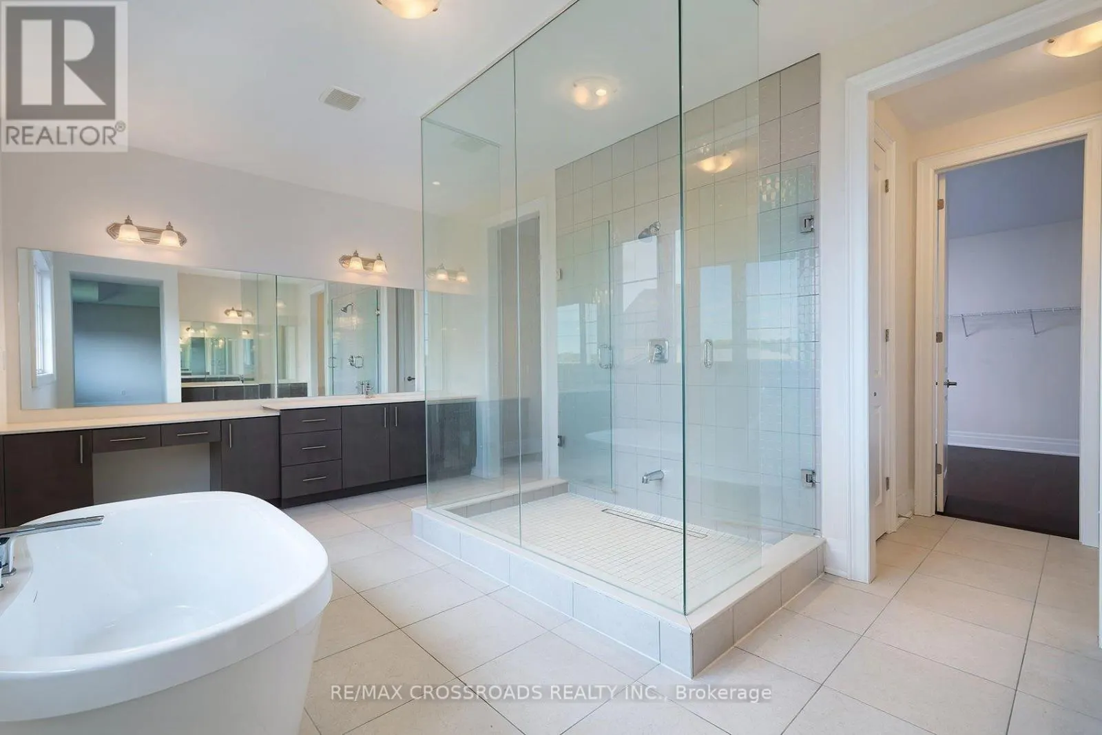 65 TERRAVISTA CRESCENT
