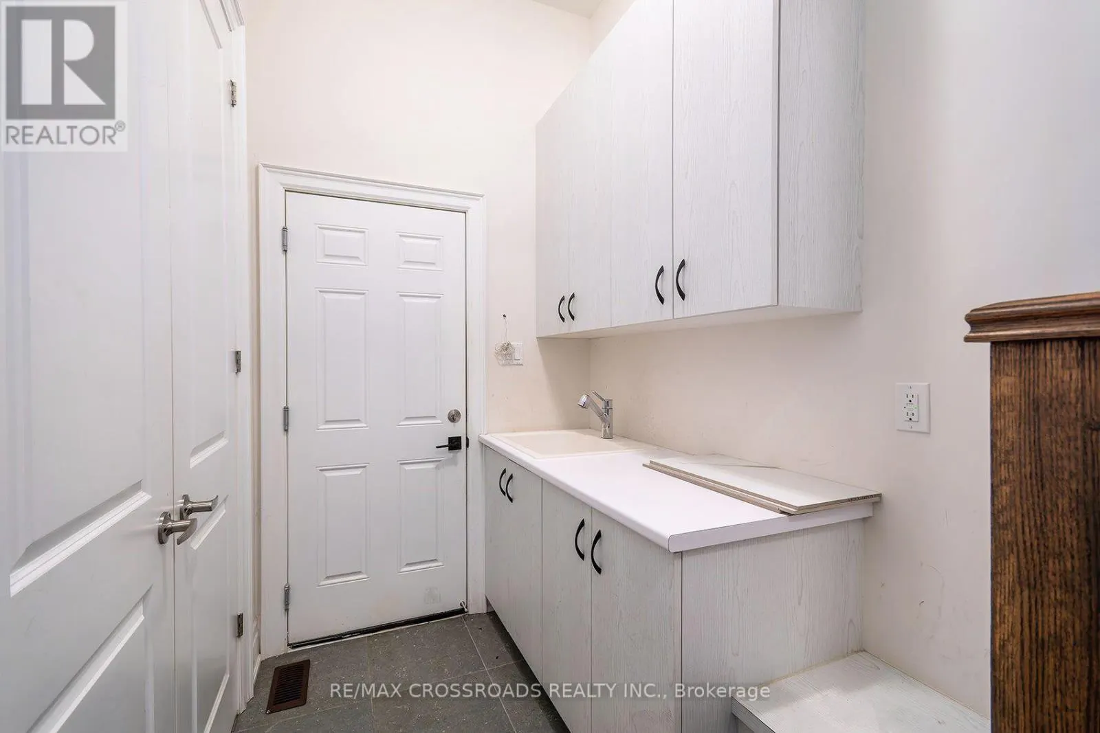 65 TERRAVISTA CRESCENT