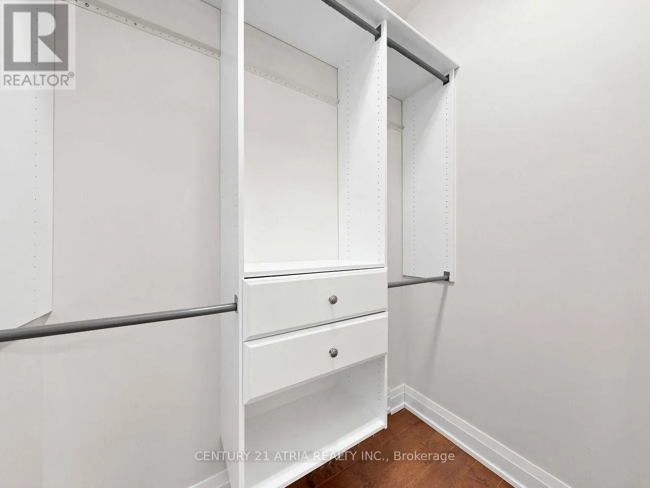 512 - 15277 YONGE STREET