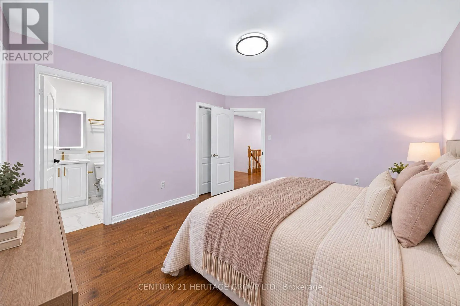 378 SPRUCE GROVE CRESCENT