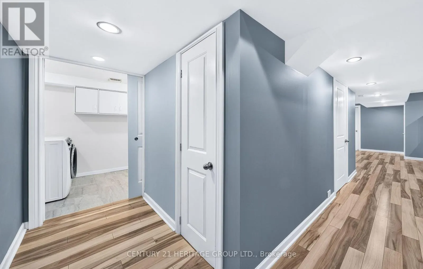 378 SPRUCE GROVE CRESCENT