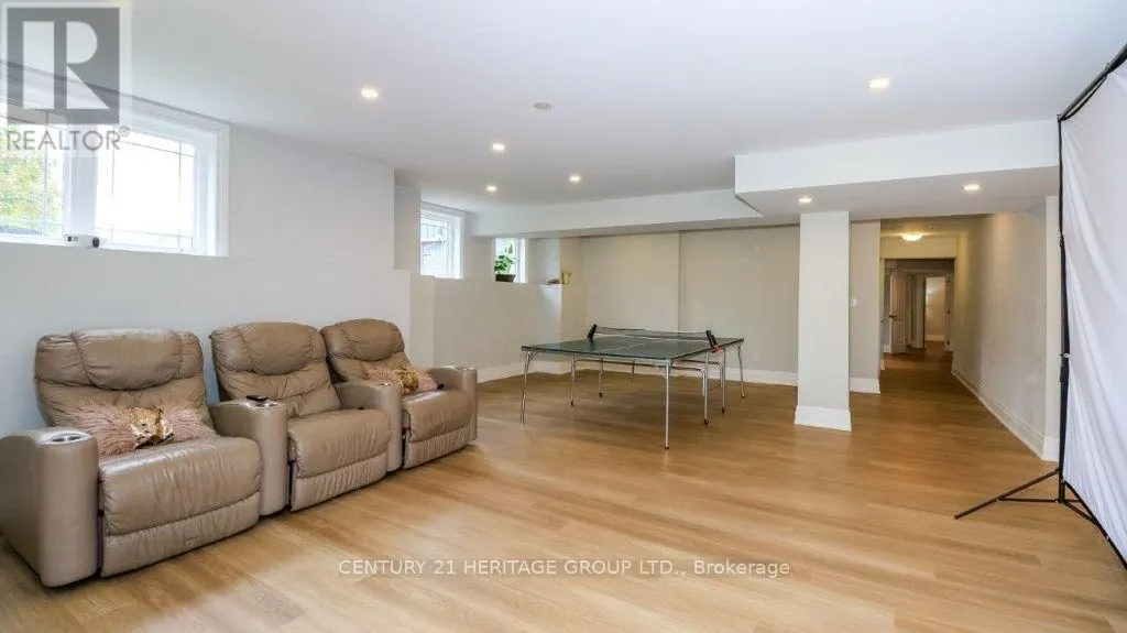 3500 CRESCENT HARBOUR ROAD