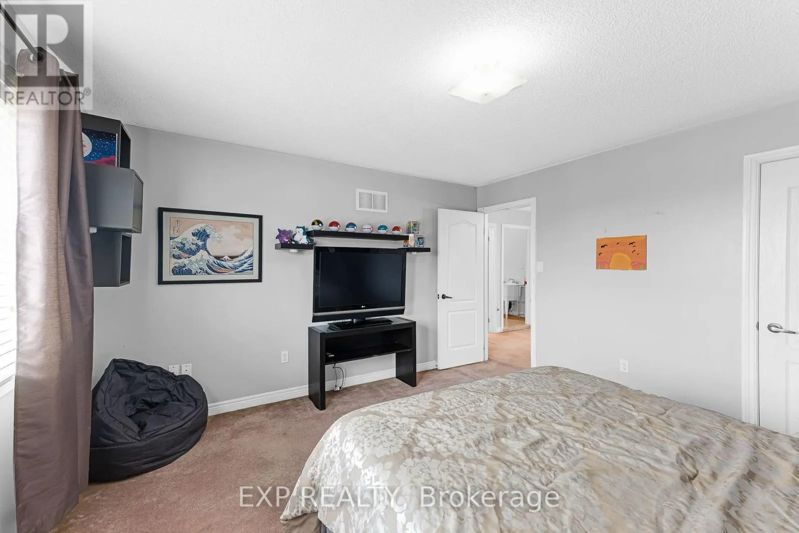 211 RAY SNOW BOULEVARD