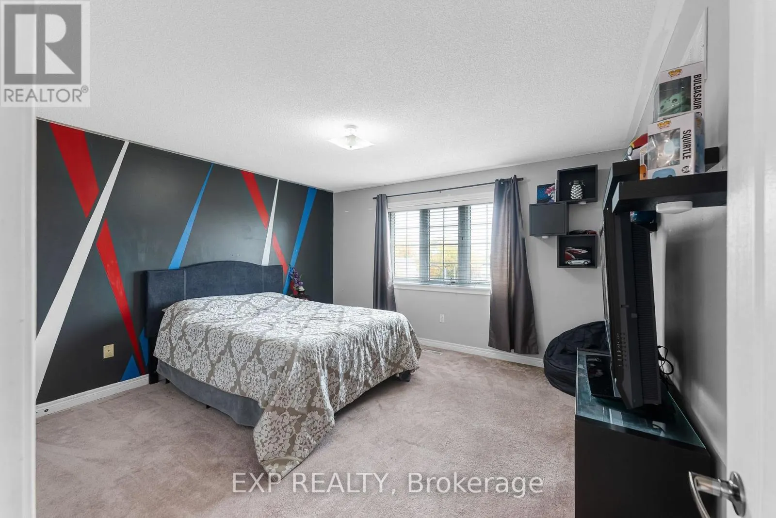 211 RAY SNOW BOULEVARD