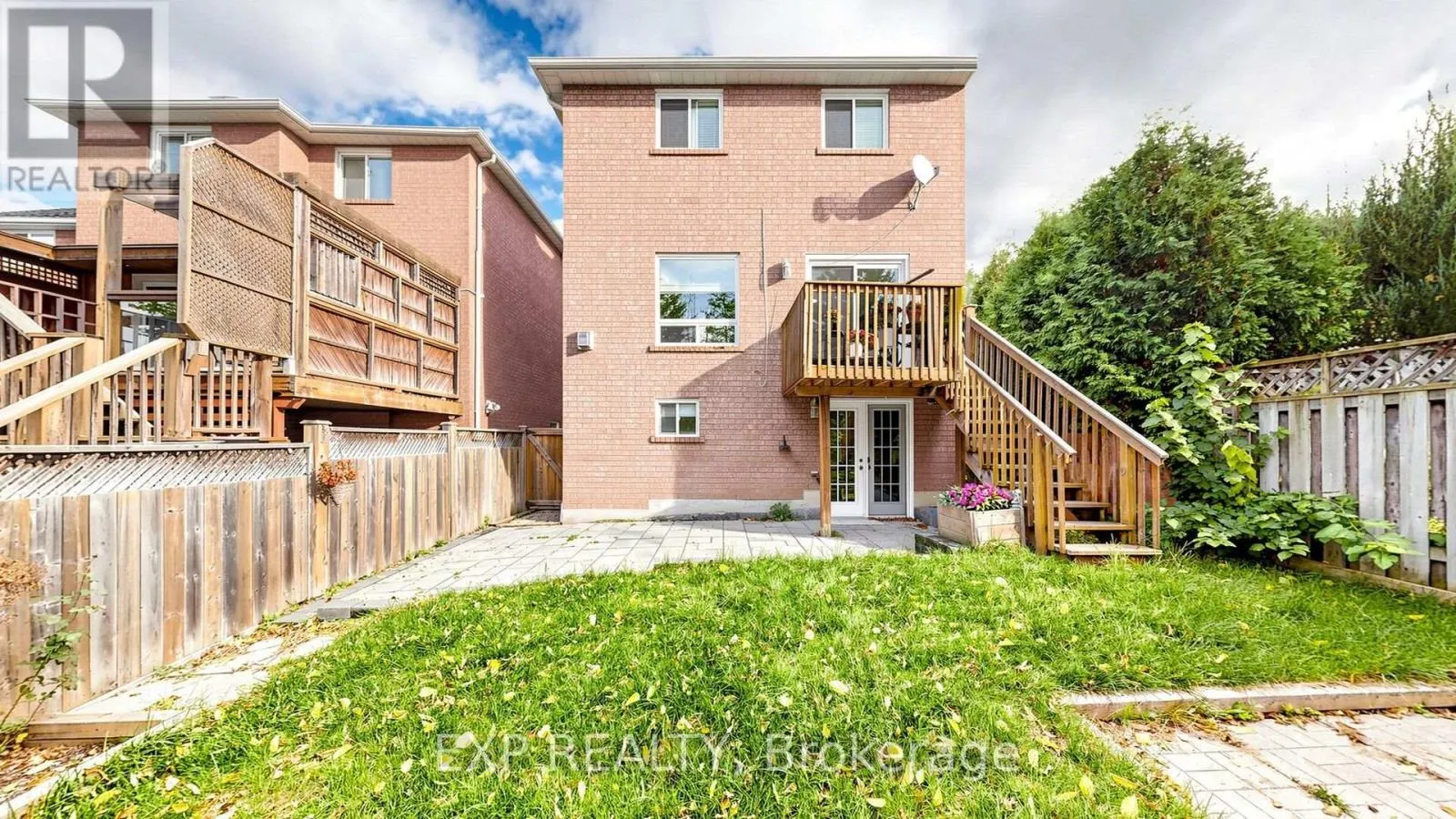 416 BARTHOLOMEW DRIVE