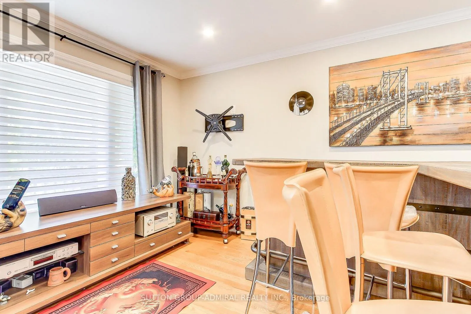 322 HARRY BEER COURT