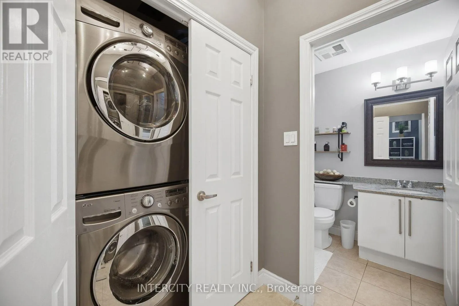 207 - 10211 KEELE STREET