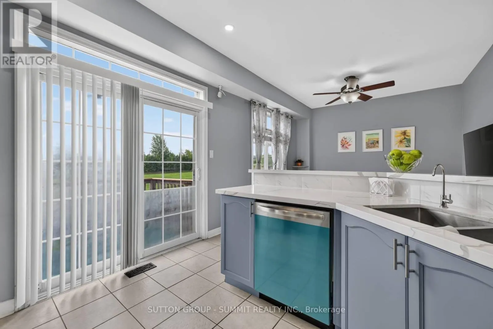 187 KIRKVALLEY CRESCENT