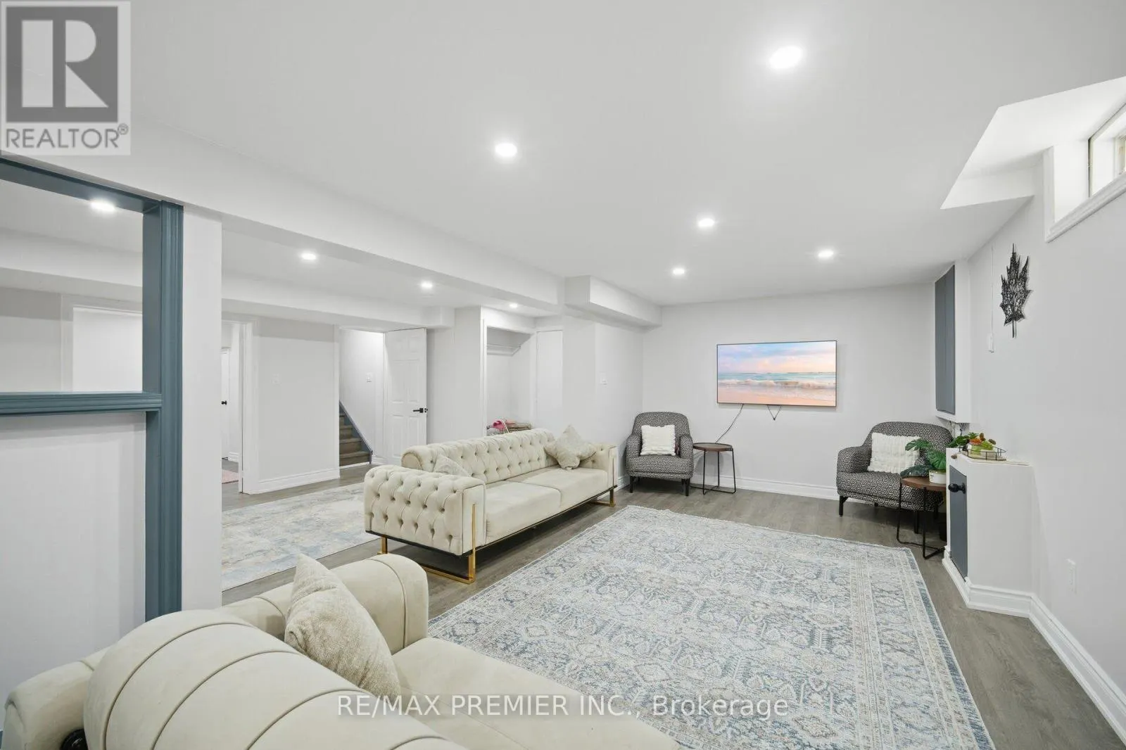 95 HUDSON DRIVE