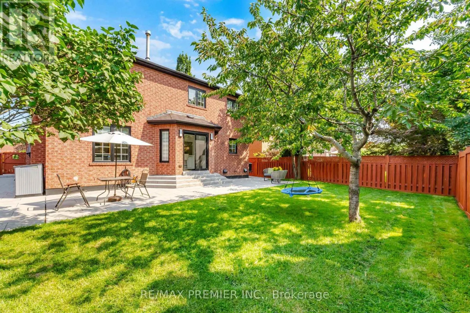 95 HUDSON DRIVE