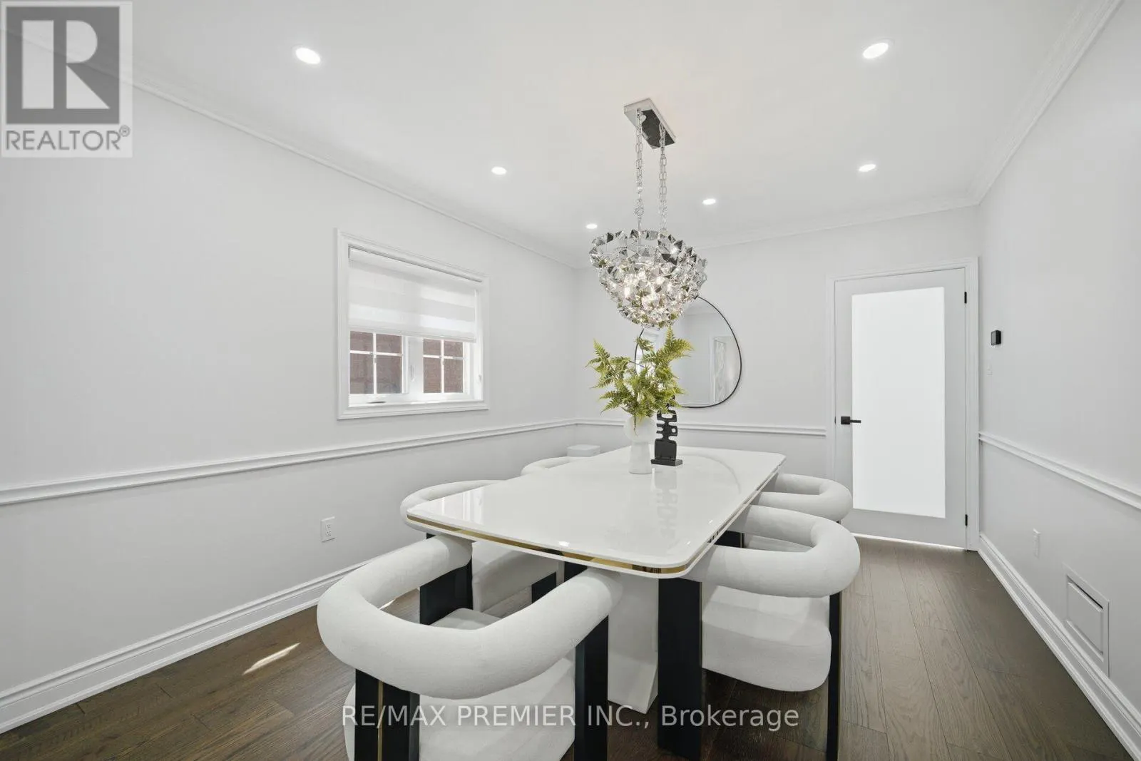 95 HUDSON DRIVE