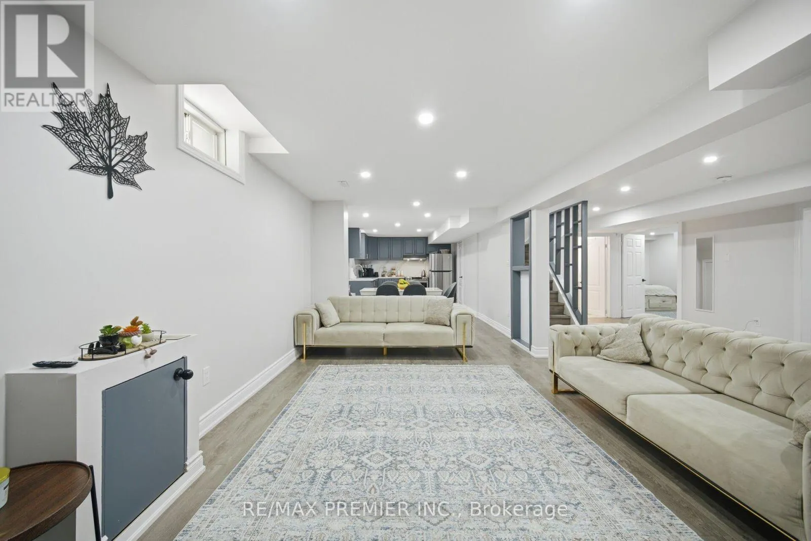95 HUDSON DRIVE