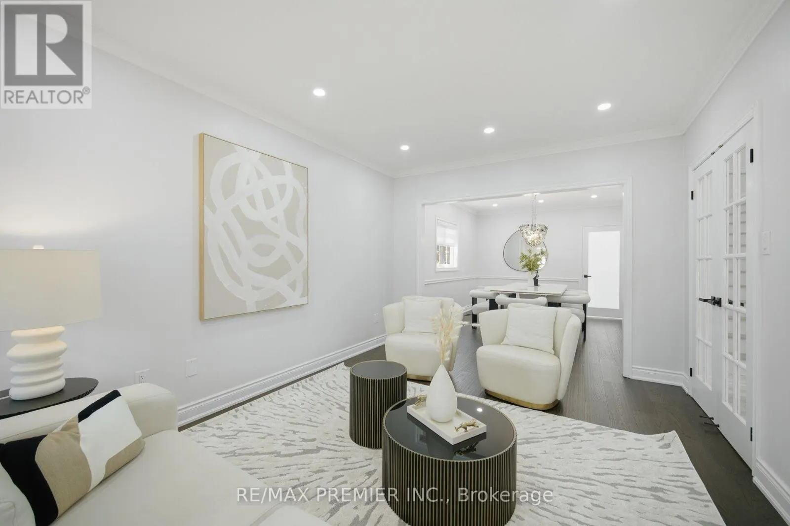 95 HUDSON DRIVE