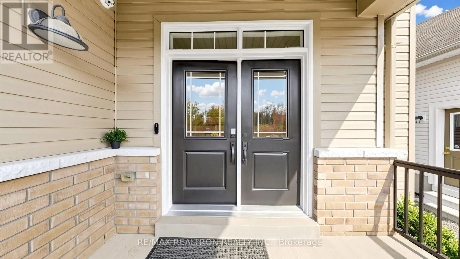 90 GOLD PARK GATE