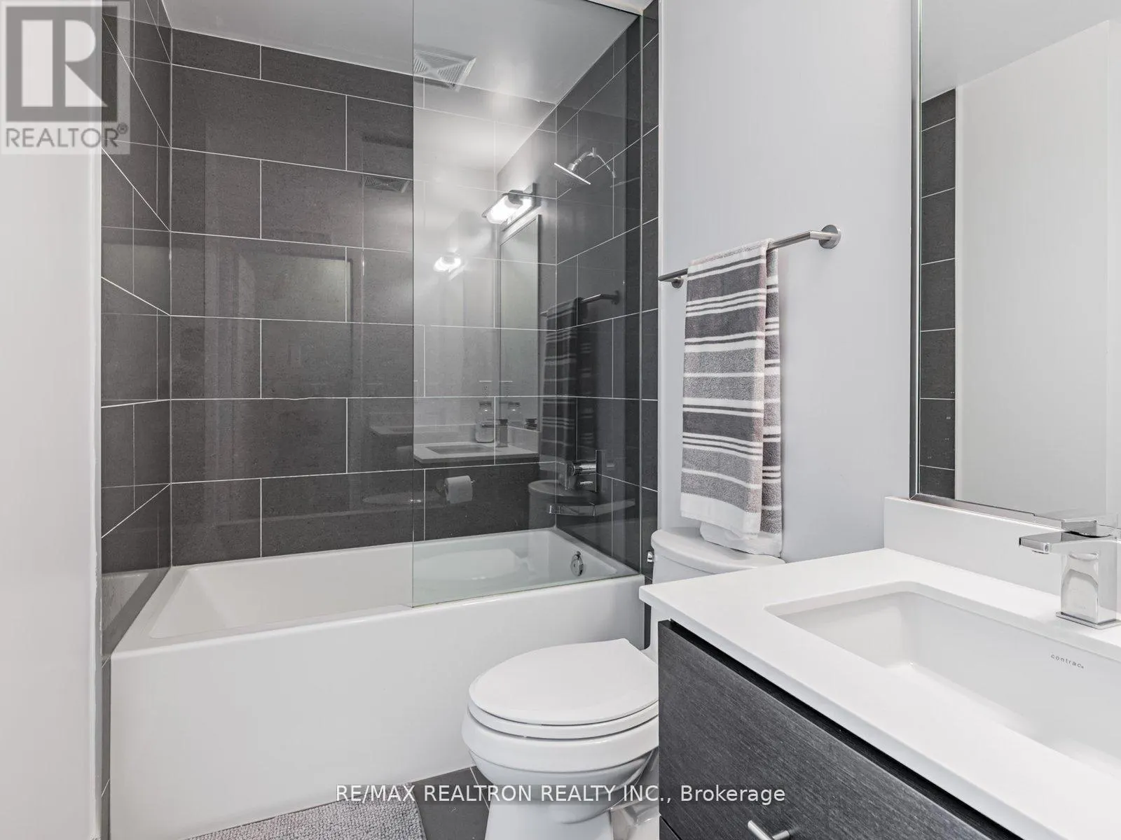 315 - 375 SEA RAY AVENUE