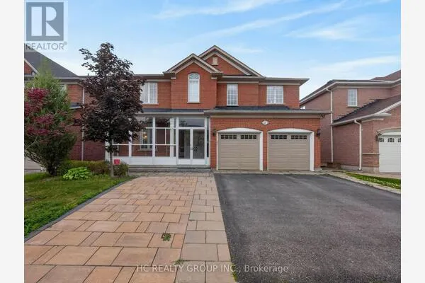 21 WOLF TRAIL CRESCENT
