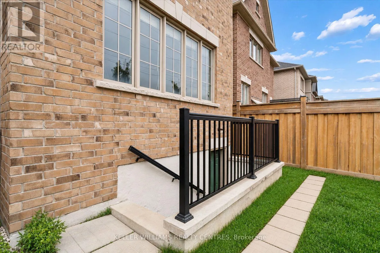668 MCGREGOR FARM TRAIL
