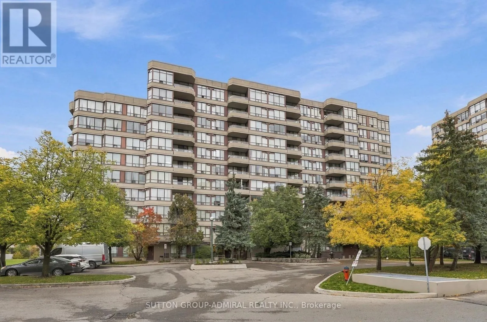 211 - 81 TOWNSGATE DRIVE
