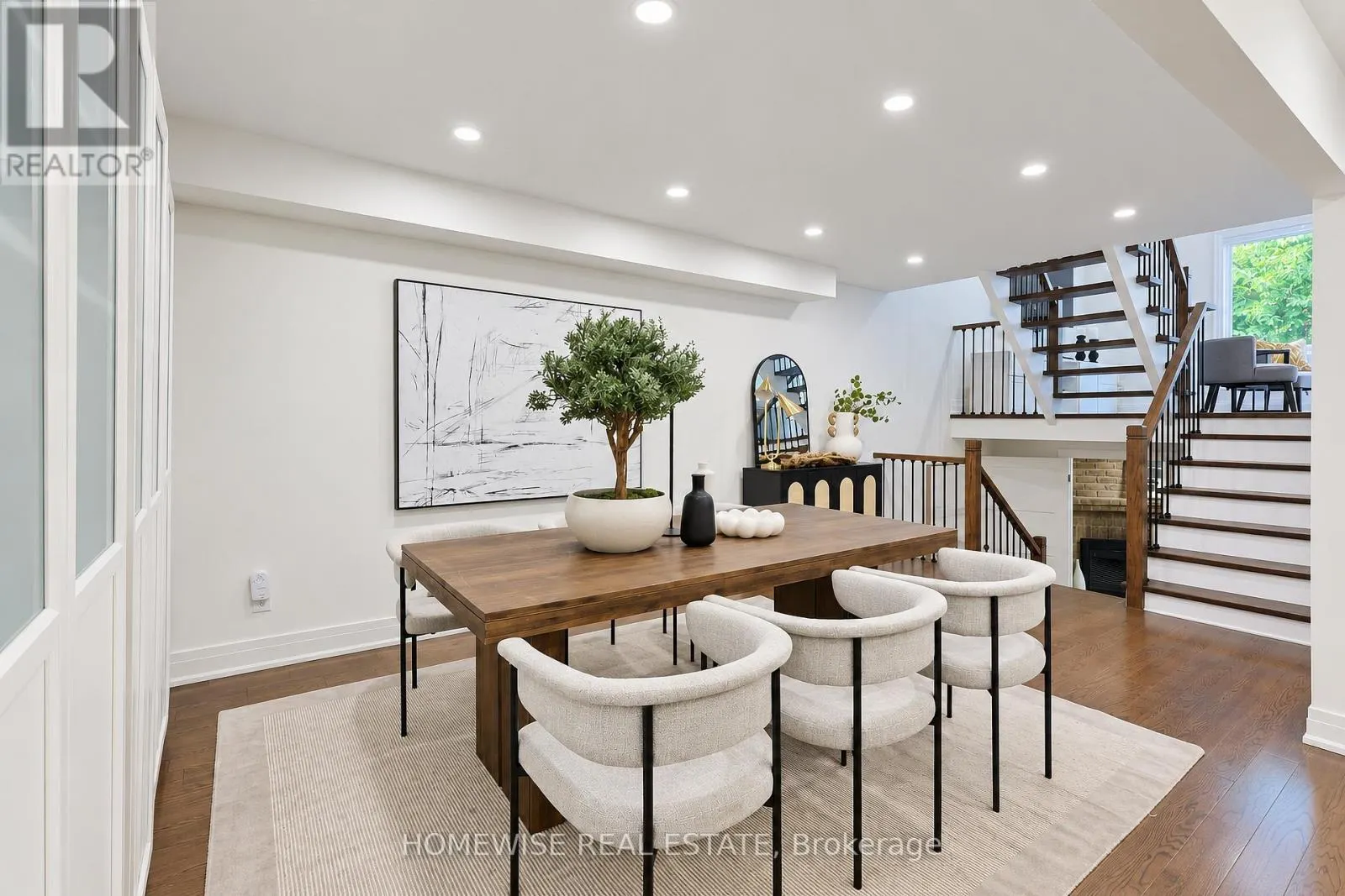 120 MCMORRAN CRESCENT