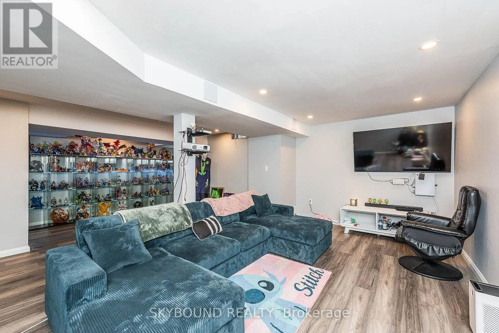 66 SKYLARK DRIVE