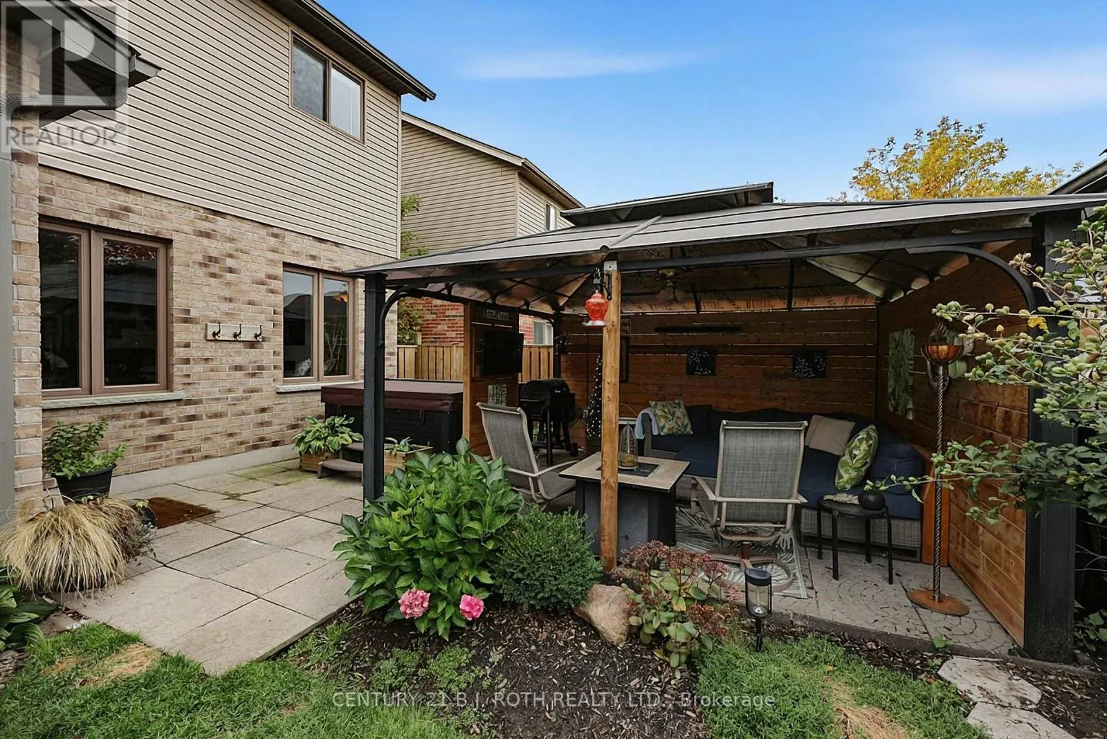 118 MIKE HART DRIVE